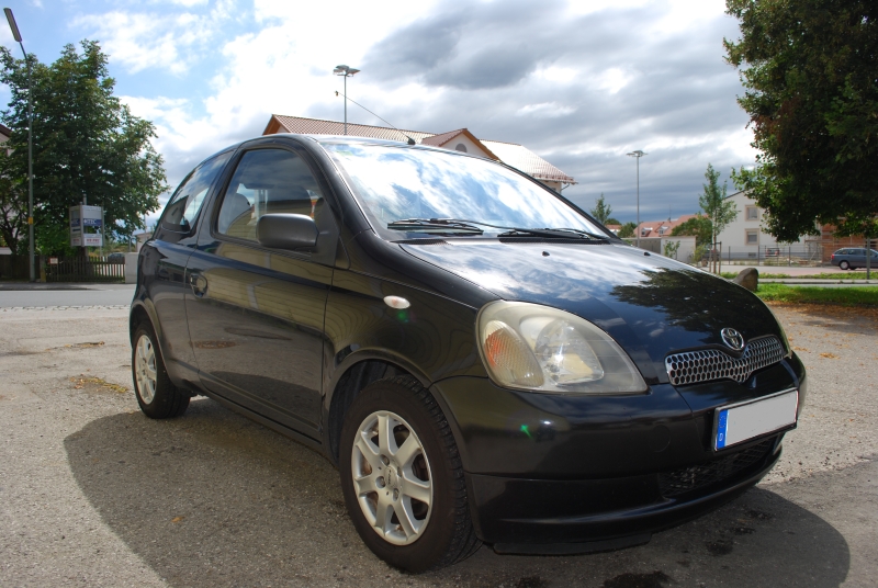 Yaris Linea Sol 1.0 von vorne Yaris Linea Sol 1.0 von vorne